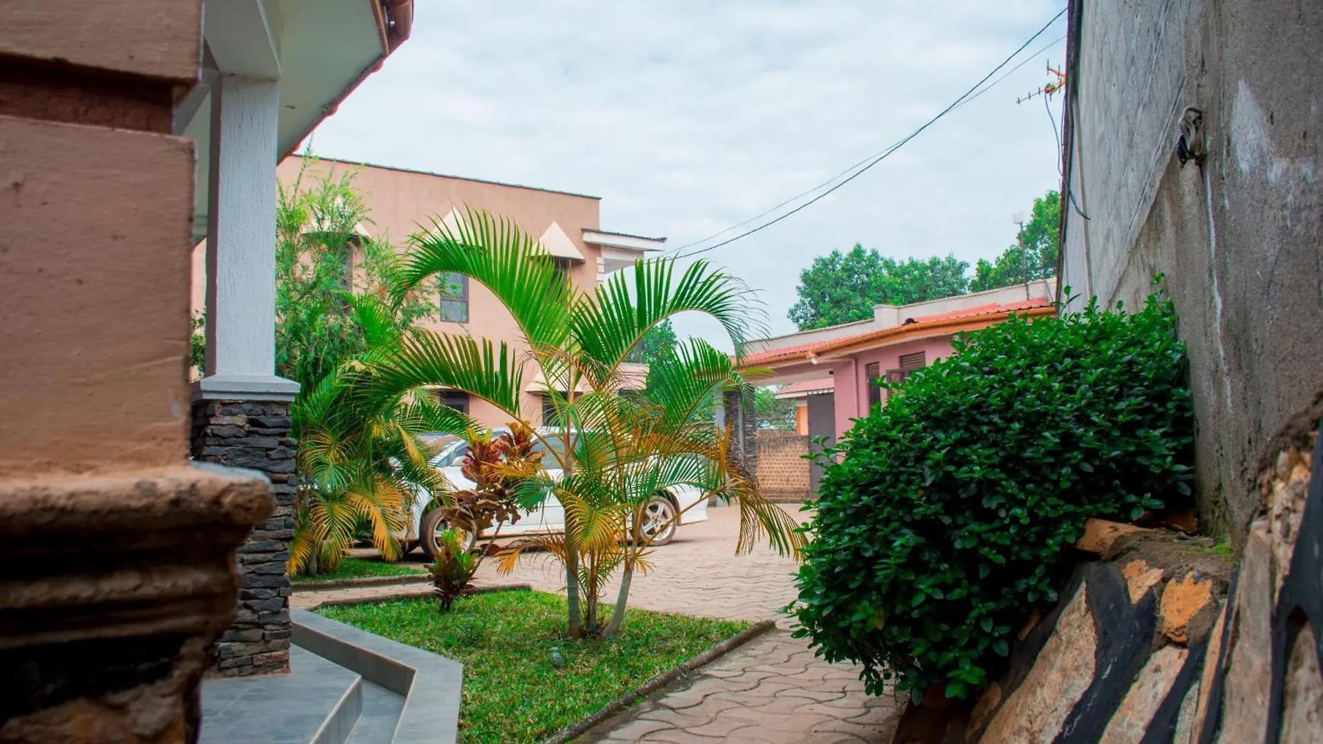 Travel Sanctuary Residence - Luxury2 Kampala Apartment