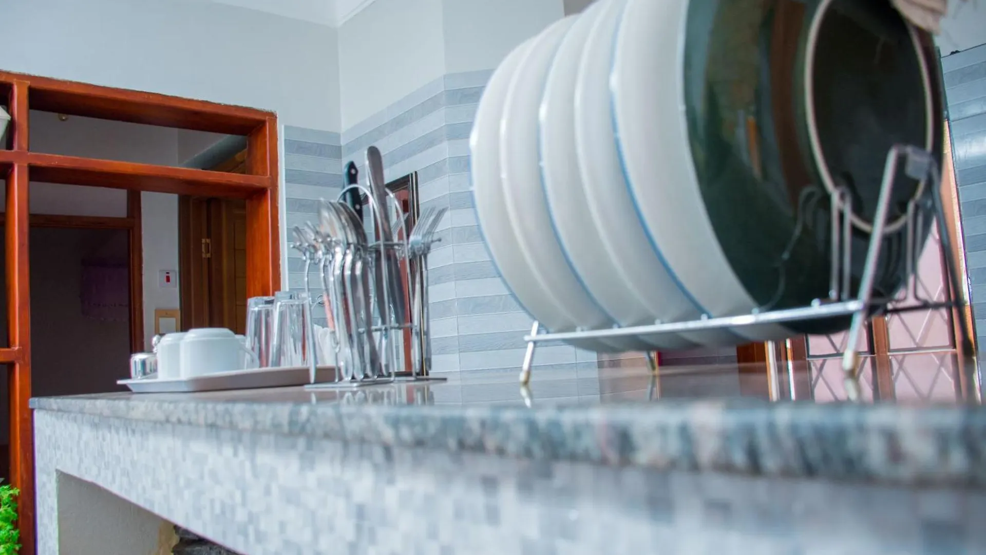 Travel Sanctuary Residence - Luxury2 Kampala Apartment